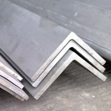 Уголок нержавеющий равнополочный г/к AISI 316L 20х20х4 мм EN 10056